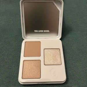 GLOSSIER monochromes essential eyeshadow trio